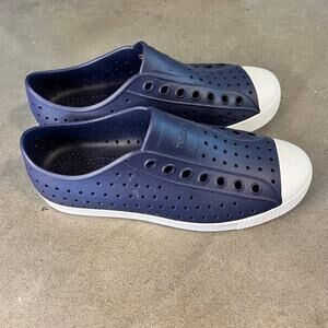 Native Jefferson Navy blue slip on water shoe sneaker travel Mens size 7